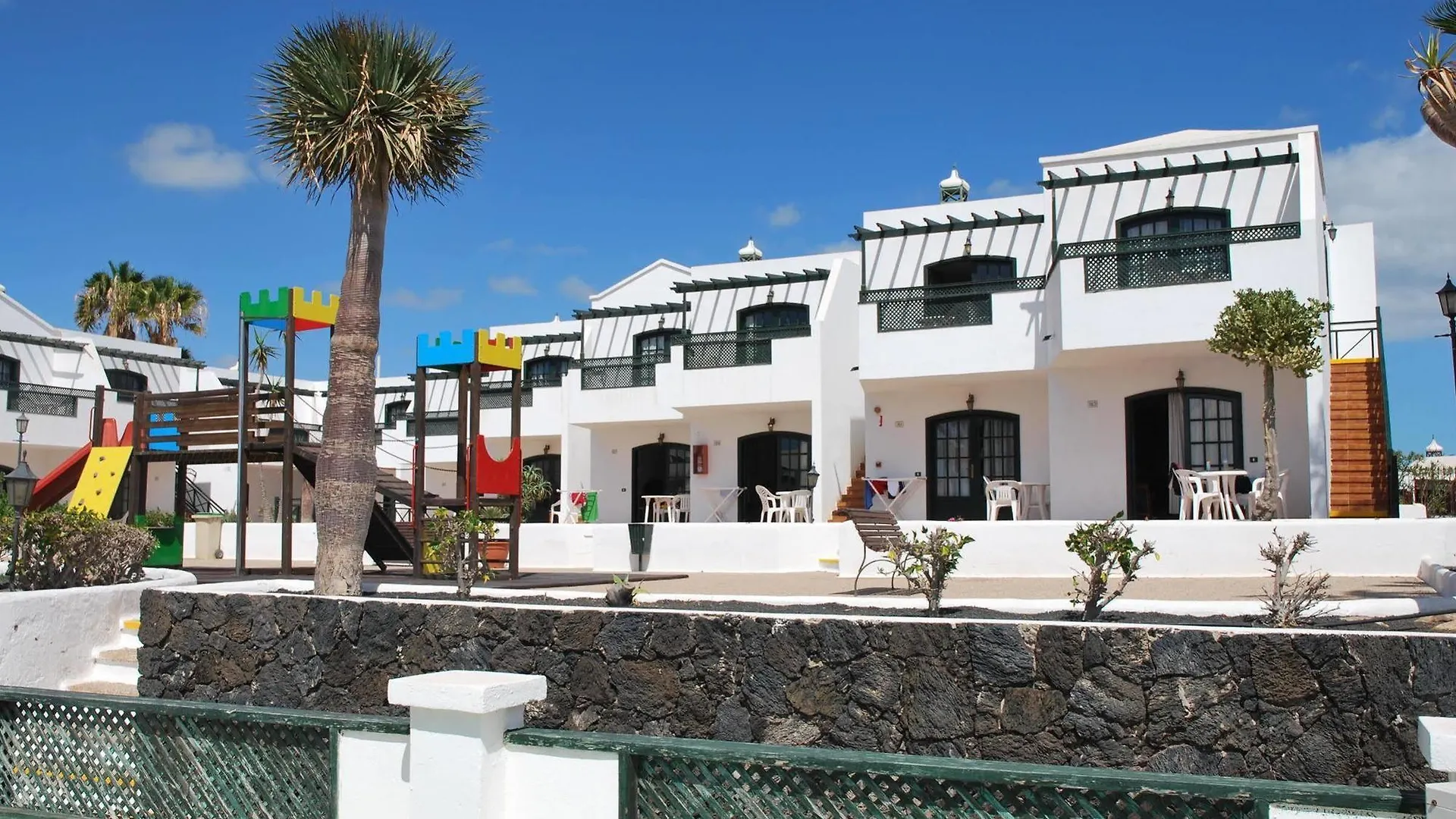 Apartamentos San Marcial Puerto del Carmen  Apartment Puerto del Carmen (Lanzarote)